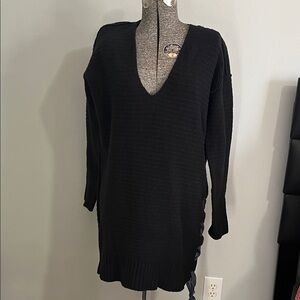 Free People Black V-Neck Sweater